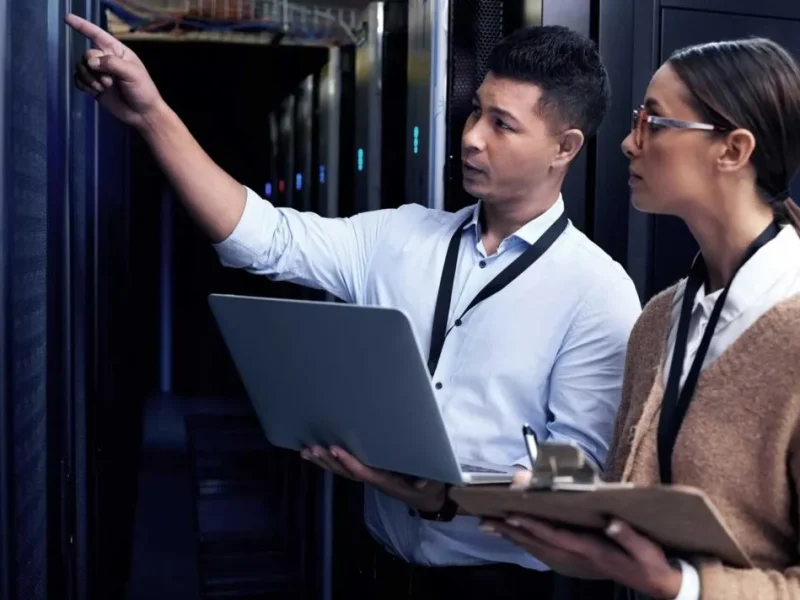imgi_9_IT-Onsite-Field-Service-latam-1024x712